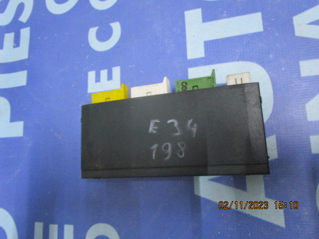 Modul confort BMW E34 1994; 8362343