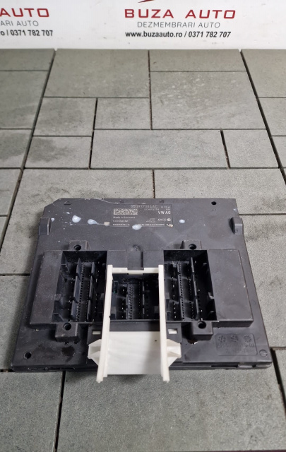 Modul confort Cod: 5Q0937084AC Volkswagen VW Golf 7 [2012 - 2017] Hatchback 5-usi 1.6 MT (110 hp)