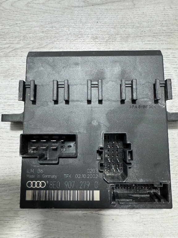 Modul confort ILM cod 8E0907279C/8E0 907 279 C pentru Audi A4 B6 An 2003