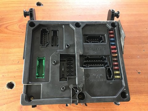 Modul confort panou sigurante VW Sharan, Ford Galaxy, Seat Alhambra 7M3962258L 7 M3 962258L S110730200F