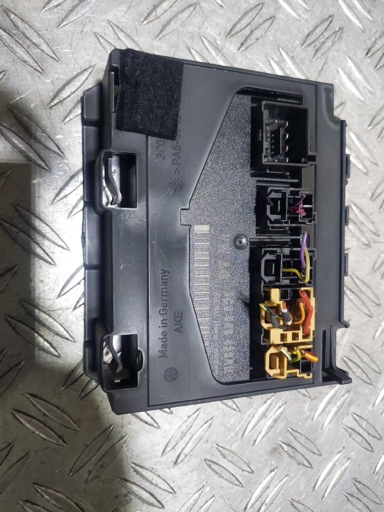 Modul confort Volkswagen Passat B6 CC cod 3C0959433AR