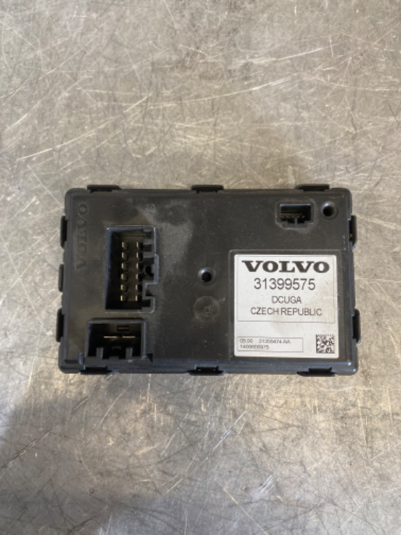 Modul control cârlig tractare / remorcare Volvo s40 v40 v50 s60 v60 xc60 xc70 31399575