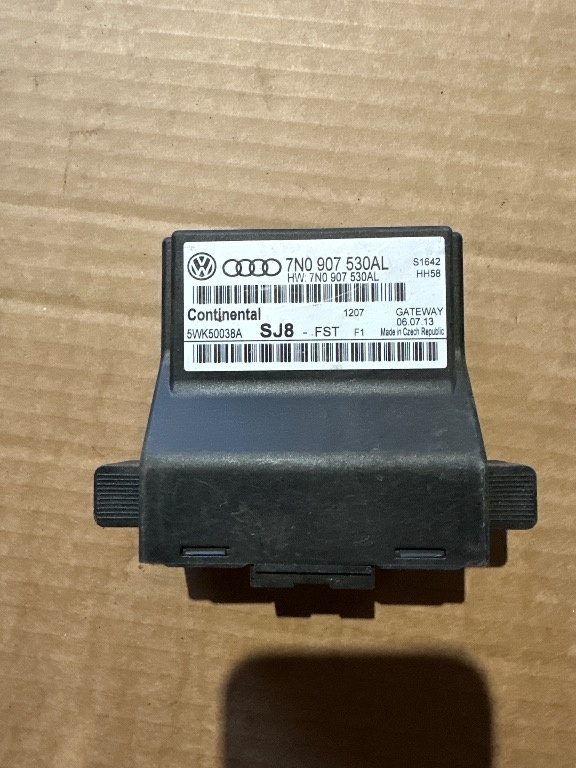 Modul control central Gateway 7N0907530AL VW Tiguan passat jetta eos skoda yeti superb octavia