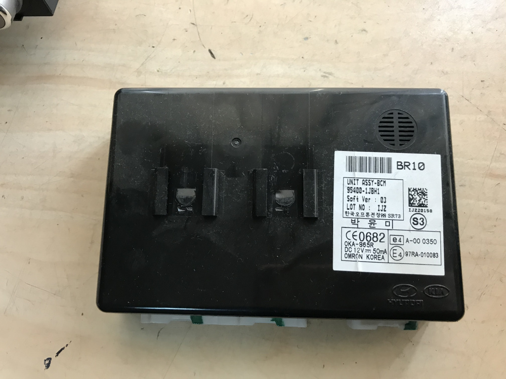 Modul control Hyundai i20 cod: 95400 1jbh1