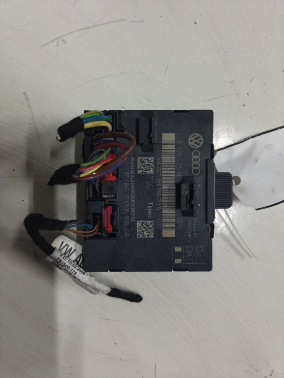Modul control usa spate Audi Q7 an 2008 cod piesa 4F0959795M