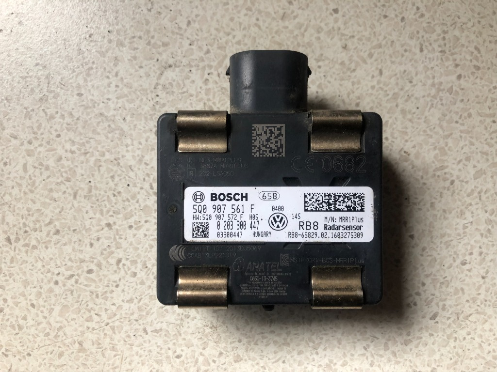 Modul Distronic 5Q0907561F 0203300447 Volkswagen Skoda Audi Seat