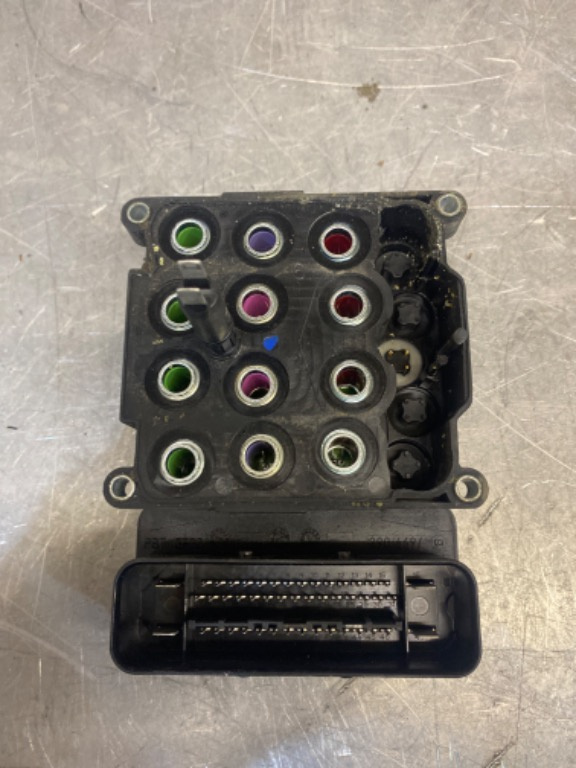 Modul ECU control pompa ABS, Volvo v70 s80 xc70 31261142