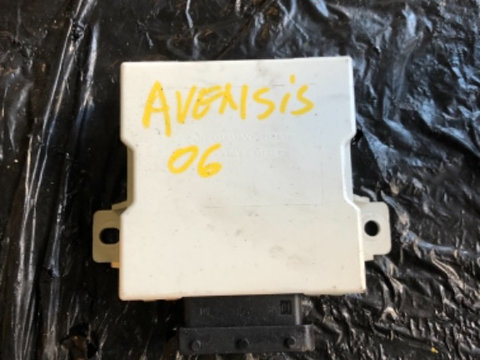Modul electronic Toyota Avensis T25 an 2006 cod 150696