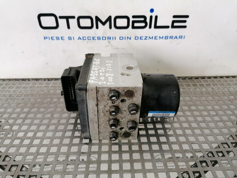 Modul electronic Volkswagen Passat B6 2.0 TDI euro 5: 3C0614109AF [Fabr 2005–2010]