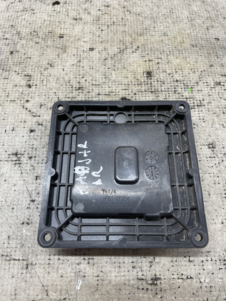 Modul far dreapta Renault Kadjar 2016, 260553472R