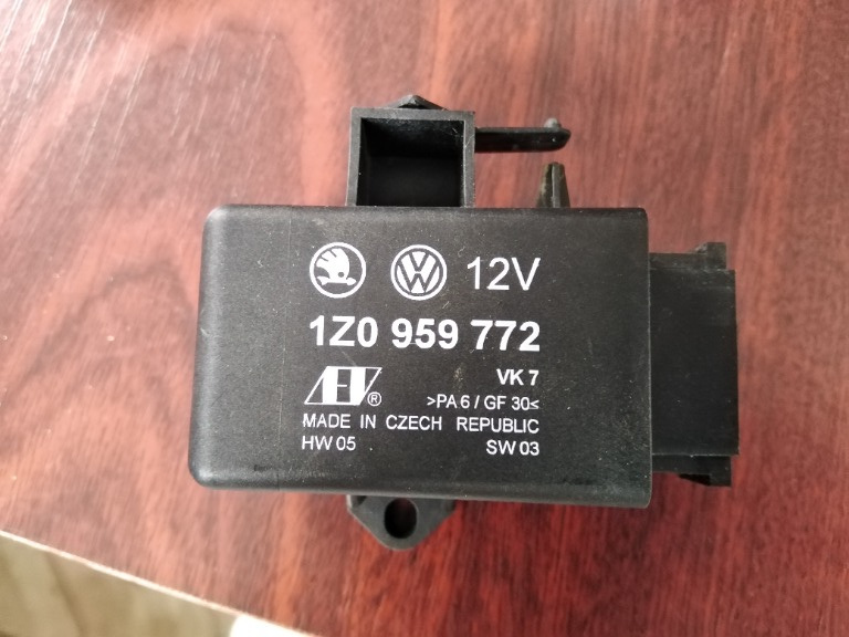 Modul incalzire scaune vw passat b6 2007,cod piesa 1Z0959772
