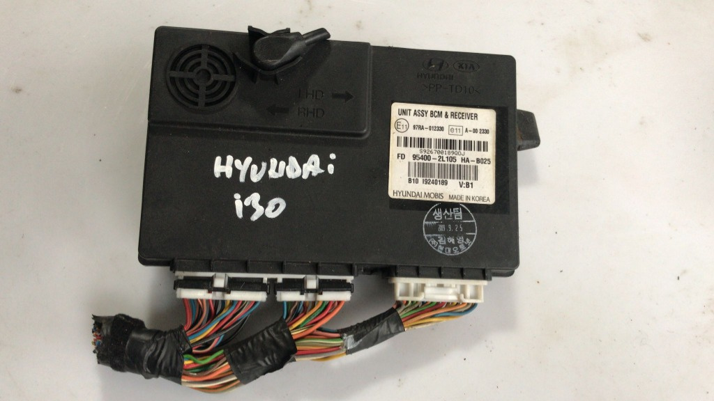 Modul inchidere centralizata Hyundai I30 cod 954002l105 / 97ra012330