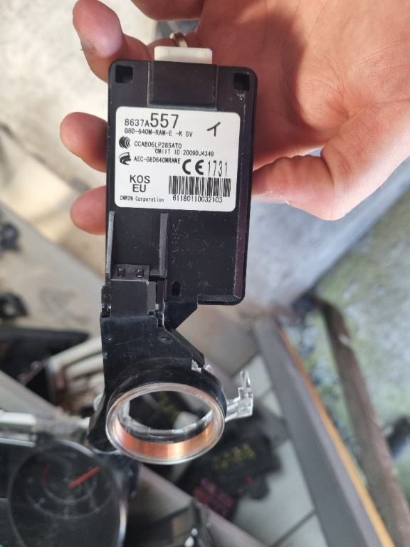 Modul Keyless Mitsubishi Outlander 2 din 2011 cod 8637A557
