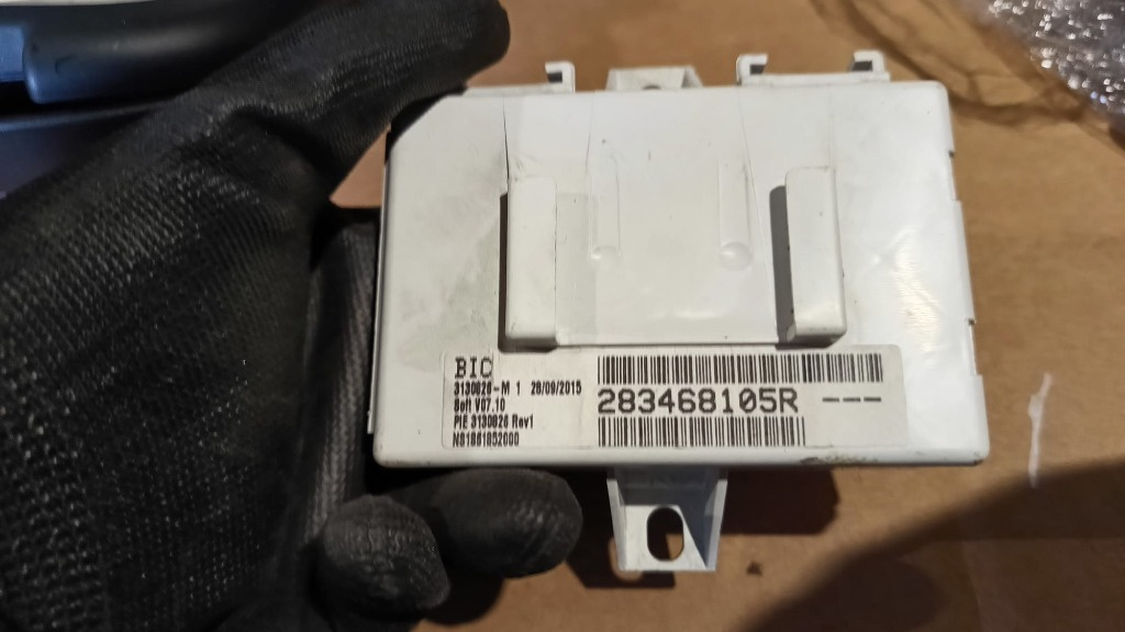 Modul navigatie Clio 4 2015 cod: 283468105R