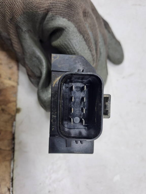 Modul pompa combustibil 32203571 Volvo S
