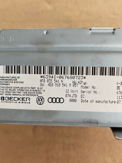 Modul radio Audi A6 C6 cod piesa 4F0035541H / 4E09