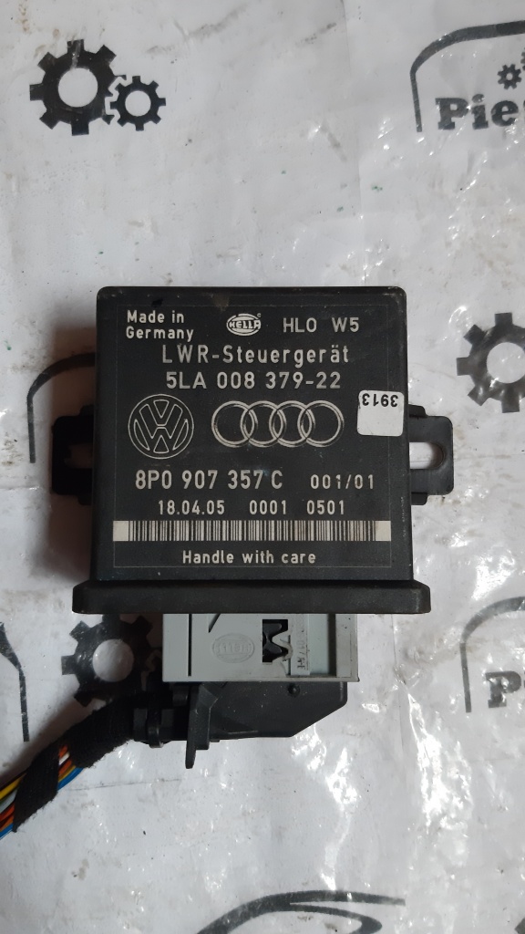 Modul reglare faruri Audi A6 4F cod 8P0 907 357 C