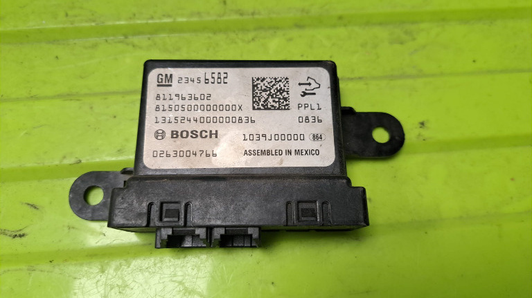 Modul senzori parcare Opel Corsa E cod GM 23456582