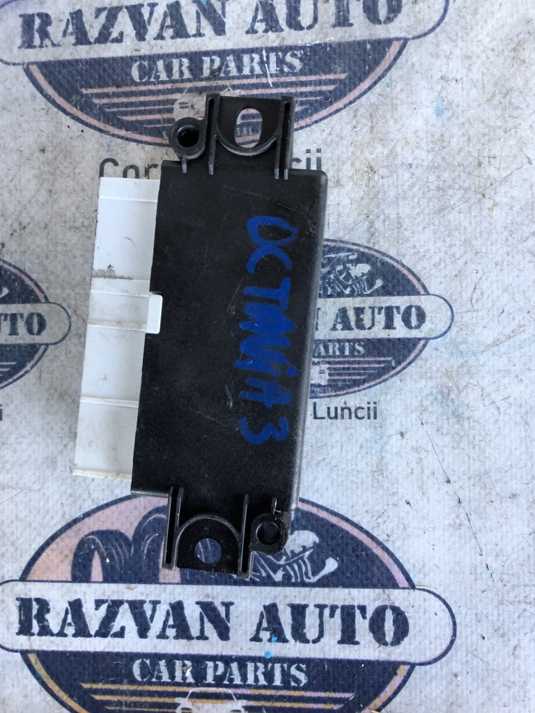 Modul Senzori Parcare Skoda Octavia 3 20