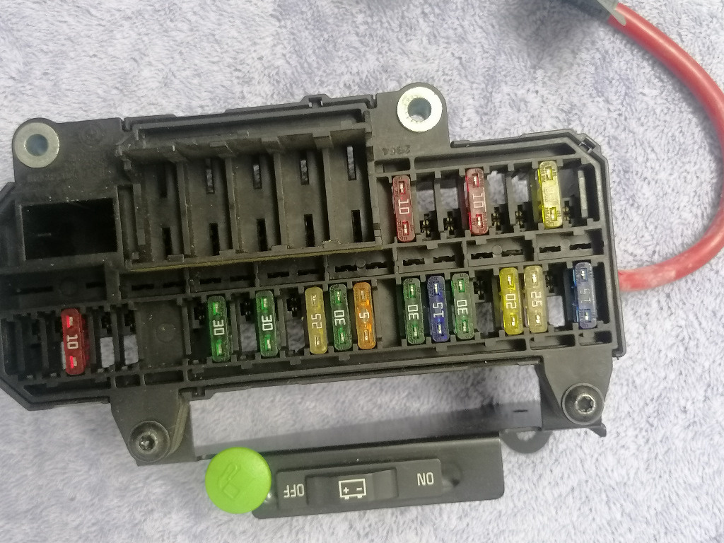 MODUL TABLOU SIGURANTE PORTBAGAJ BMW E65 SERIA 7 2