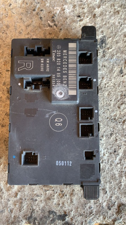 Modul usa dreapta fata Mercedes C Class C220 2.2 CDI W203 2038201485