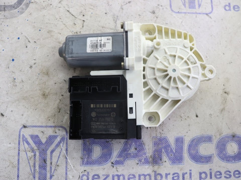 MODUL USA DREAPTA FATA VOLKSWAGEN GOLF 5 1K0959792D