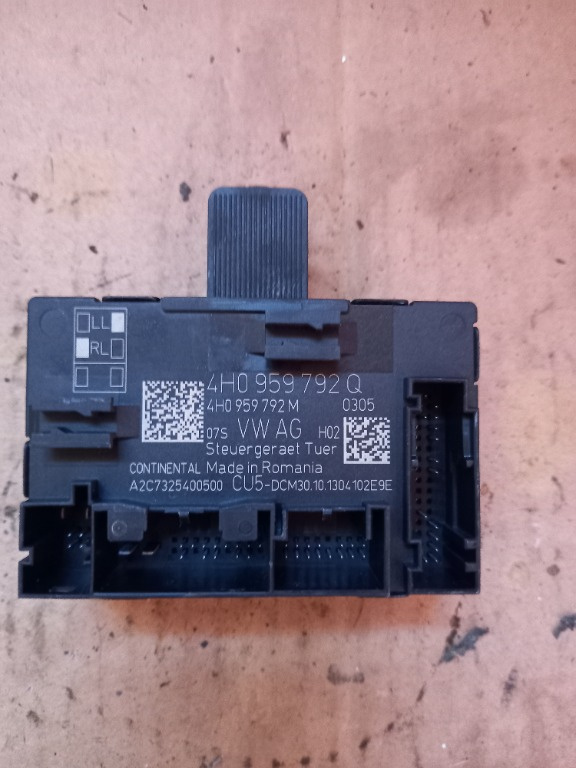 Modul usa dreapta fata VW Touareg an 2015 cod produs:4H0959792Q/4H0 959 792 Q