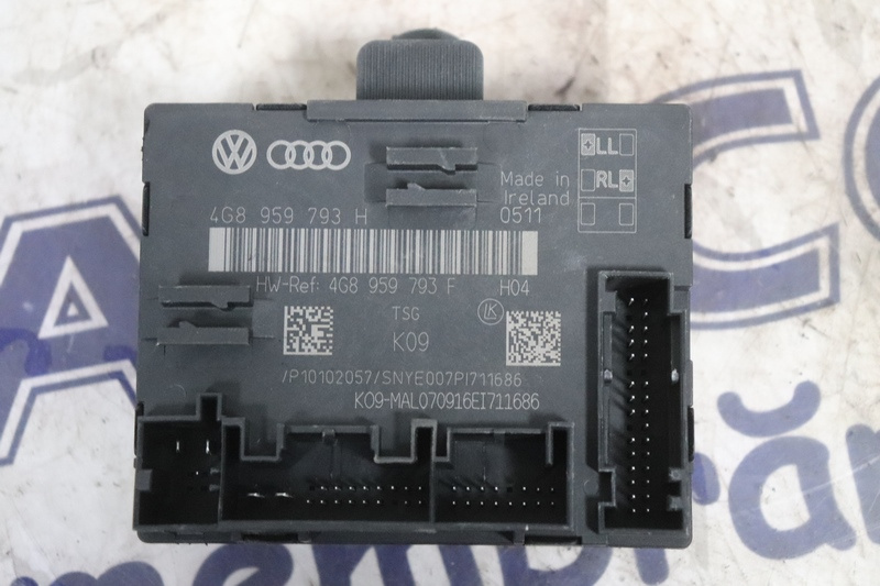 MODUL USA STANGA FATA AUDI A6 C7 - AN 2011 - COD 4G8959793F