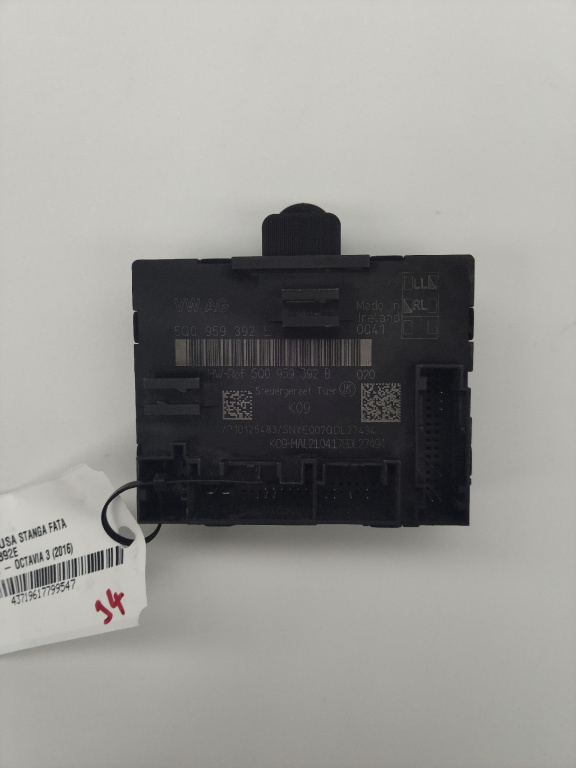 Modul usa stanga fata Skoda Octavia 3 an 2016 cod piesa 5q0959392e