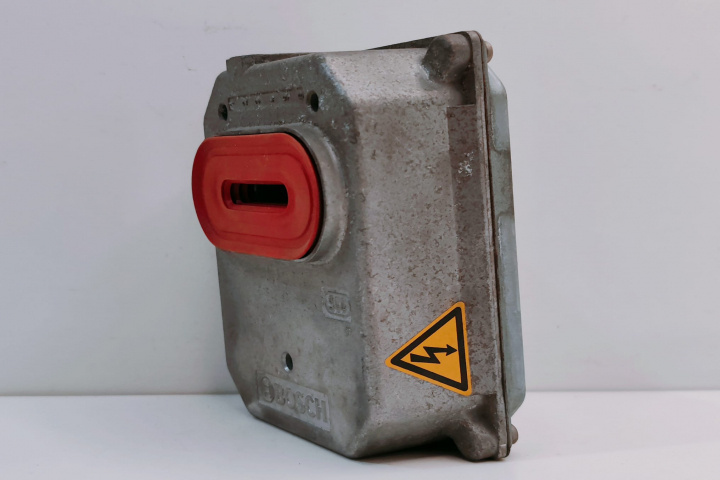 Modul Xenon Bosch Balast 1307329052 / 13 073 29052 / 13-073-29052 / 13.073.29052 Mercedes-Benz S-Class W220 [1998 - 2002]