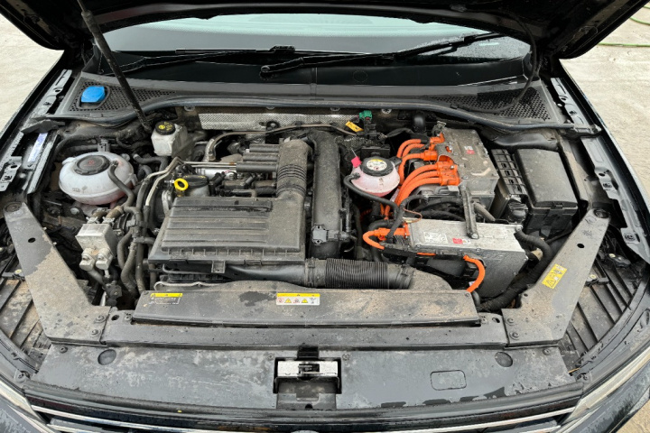 Motor 1.4 TSI Hybrid GTE DGE DGEB Skoda Superb 3 [facelift] [2019]