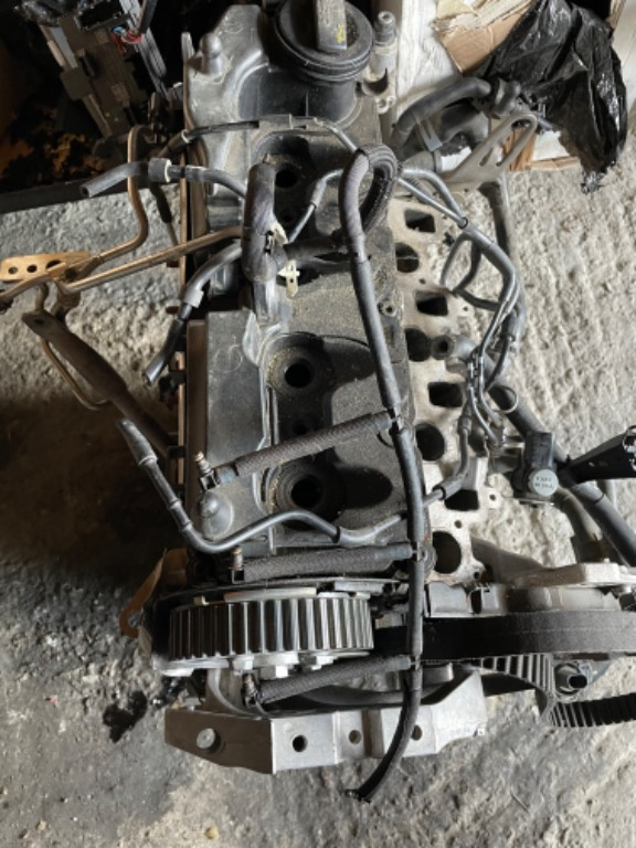 Motor 1.6 tdi CAY vw ,audi