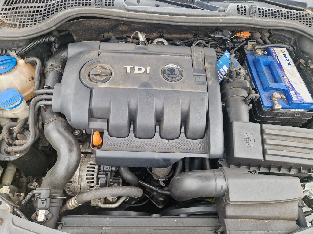Motor 2.0 tdi BMM Skoda Audi VW cu proba pe mașin