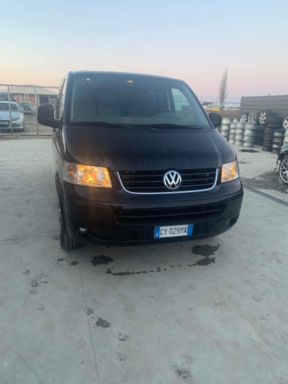 Motor 2.5 Diesel Volkswagen Transporter T5 Cod AXD Cutie Viteze Manuala