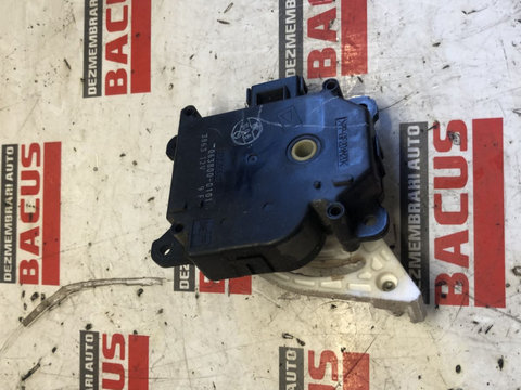 Motor actuator de comandă a clapetei de aerisire a încălzitorului Honda 063800-0101