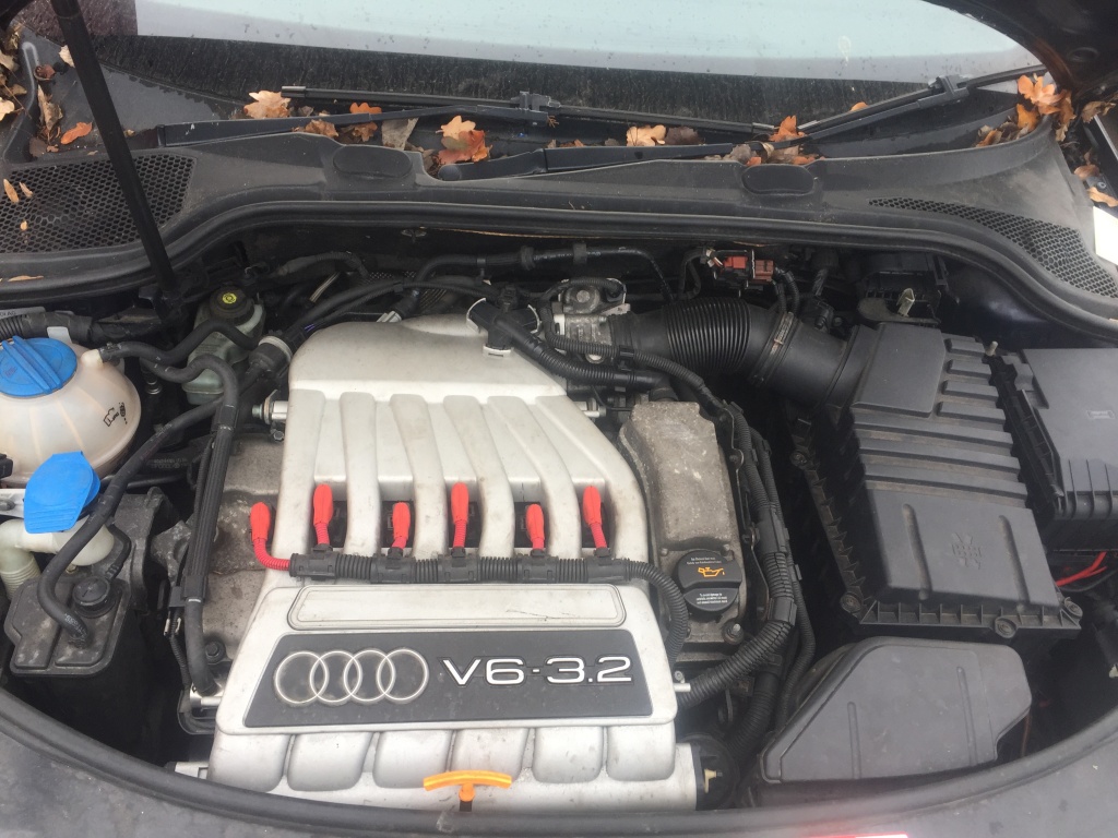 Motor audi a3 3.2 V6 cod bdb