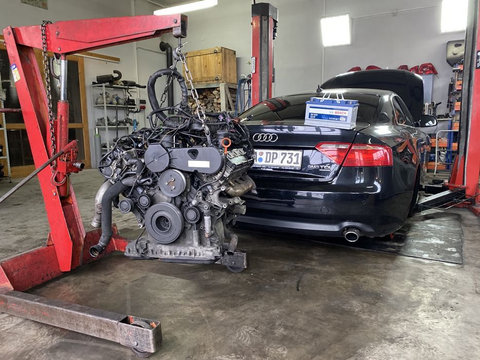 Motor Audi A5 8T A4 B8 3,0 V6 TDI CAP CAPA 240CP 230000 km