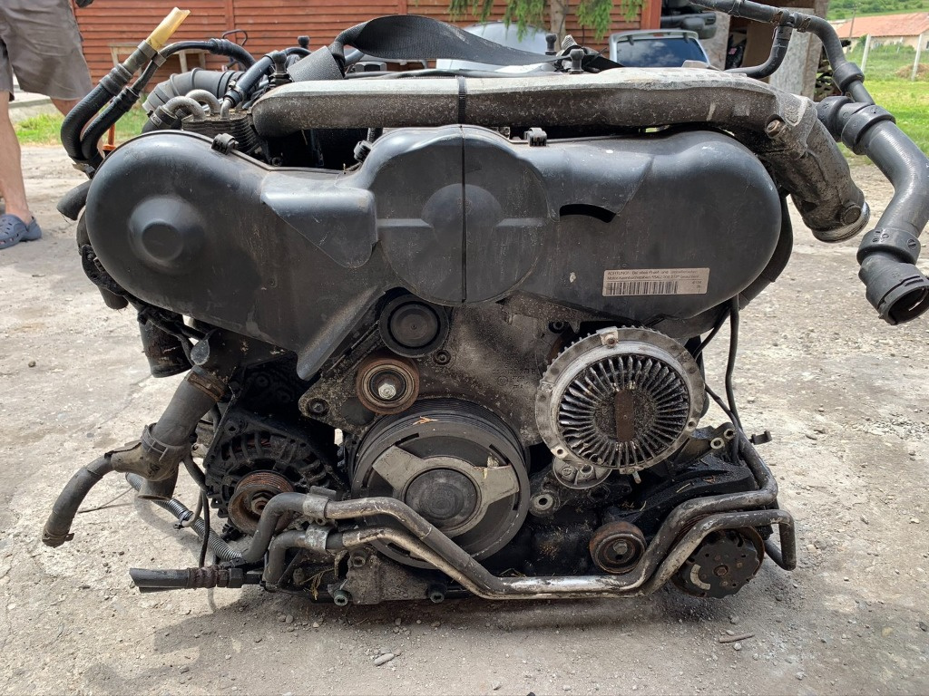 Motor Audi A6 2.5 TDI tip BAU 180 CP