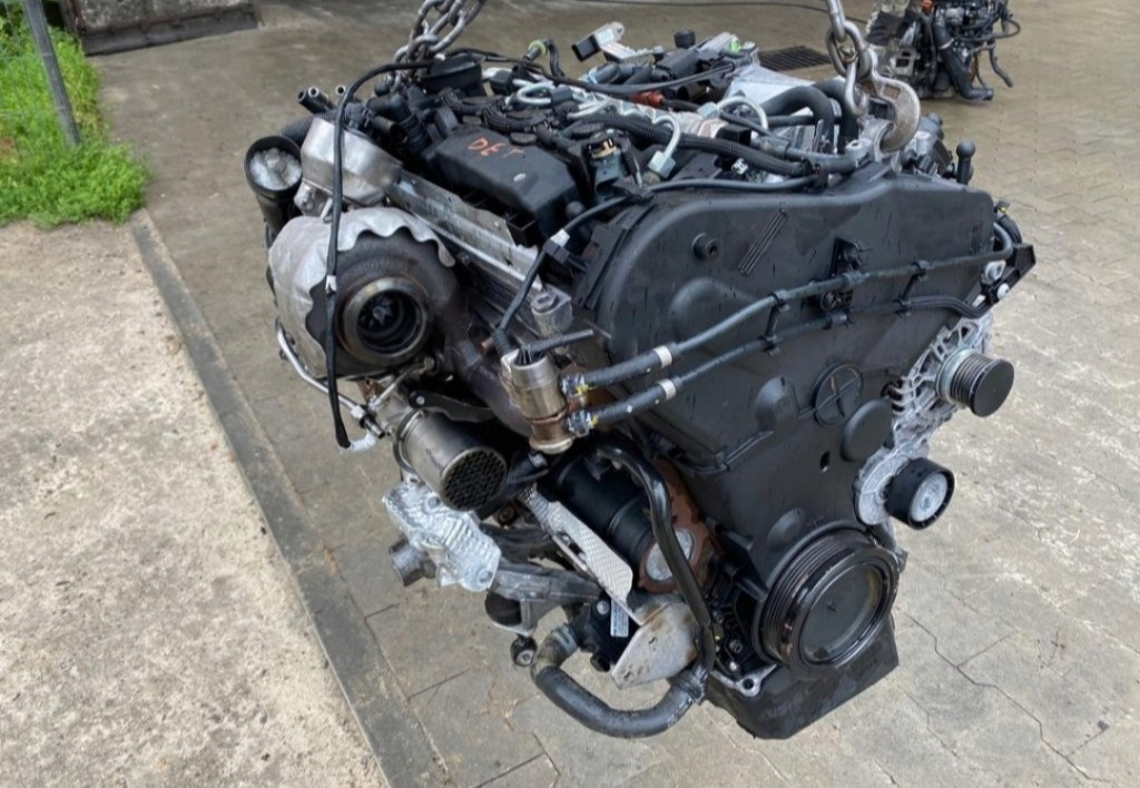 Motor Audi Q5 2.0 TDI DET , DETA complet