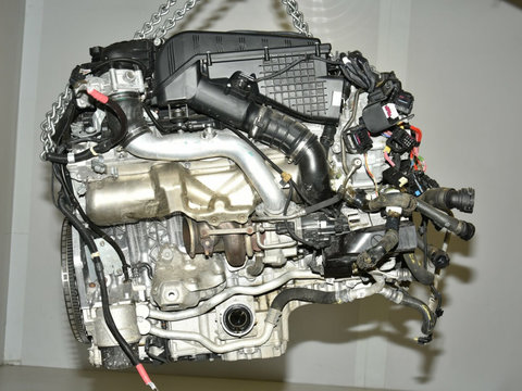 Motor BMW 6.6 benzina 585cp cod N74B66C
