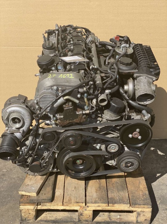 Motor complet 270 cdi cu injectoare c class w203 an 2003