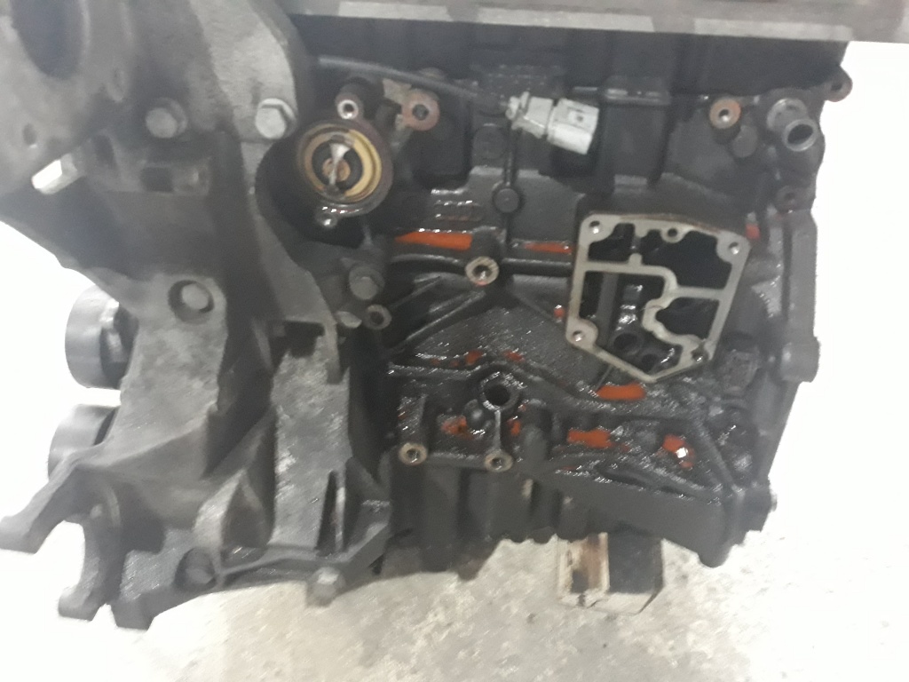 Motor complet Audi A4 B8 2.0 TDI 143 cai