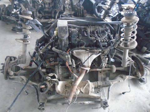 Motor complet Dacia Sandero 1.2 benzina din 2011 cu anexe