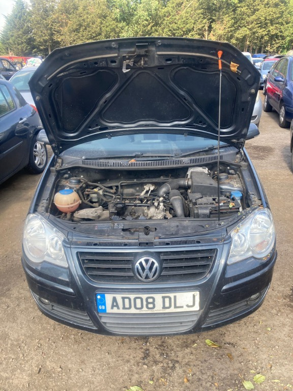 MOTOR COMPLET ECHIPAT CU ANEXE VOLKSWAGEN POLO 2008 1.2 BENZINA COD BBM (id: 424)