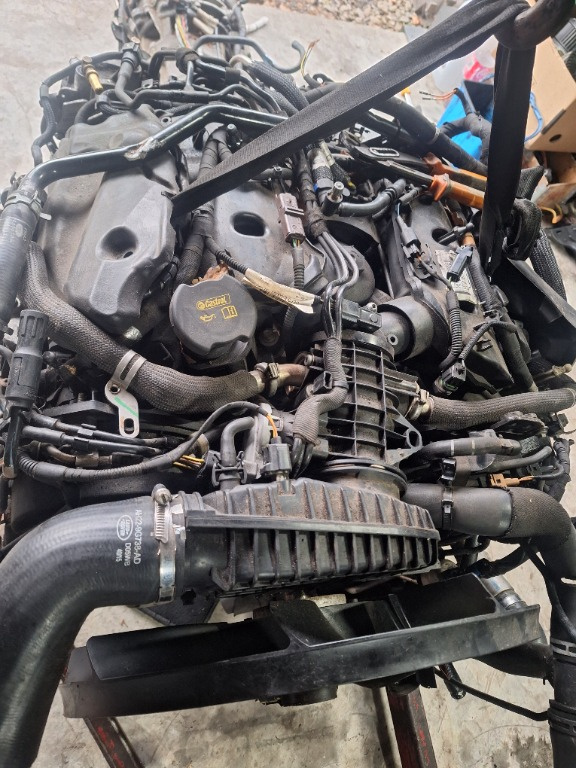 Motor complet fără anexe Land Rover Range Rover Sport 306 DT 3.0 diesel 2015