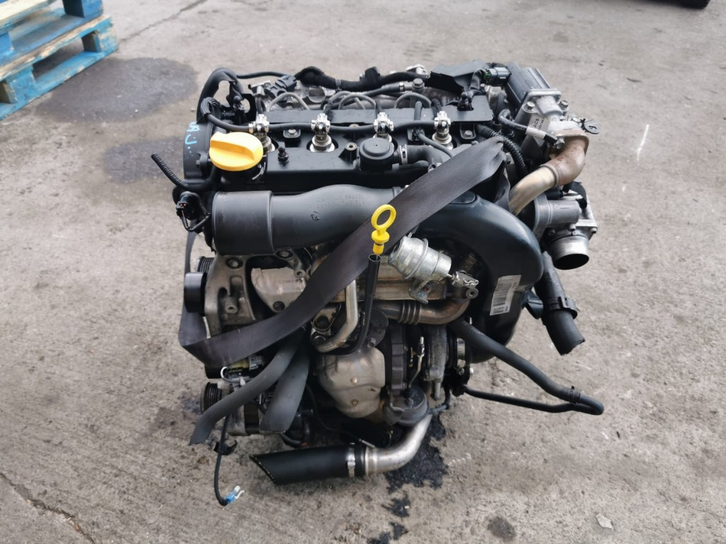 Motor complet fără anexe Opel Astra J 