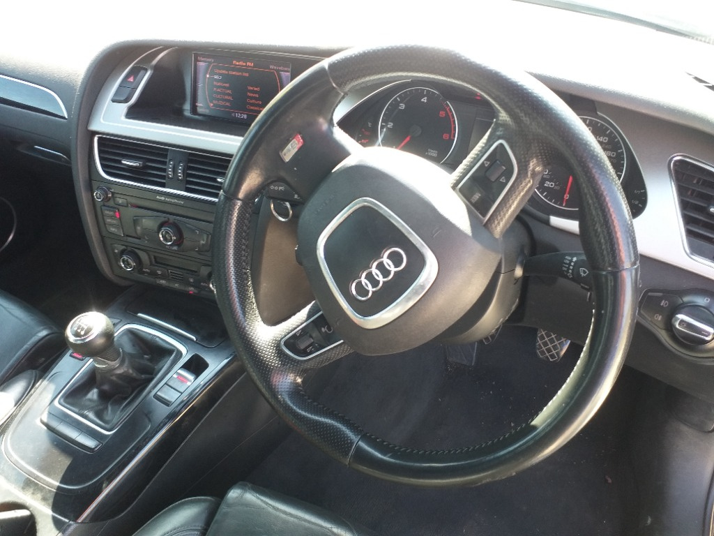 Motor complet fara anexe Audi A4 B8 2010