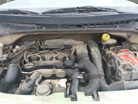 Motor complet fara anexe Citroen C3 2003 hatchback 1.4