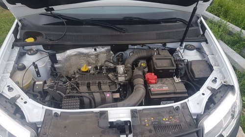 Motor complet fara anexe Dacia Sandero I