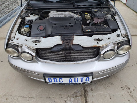 Motor complet fara anexe Jaguar X-Type 2003 BERLINA 2.5 B